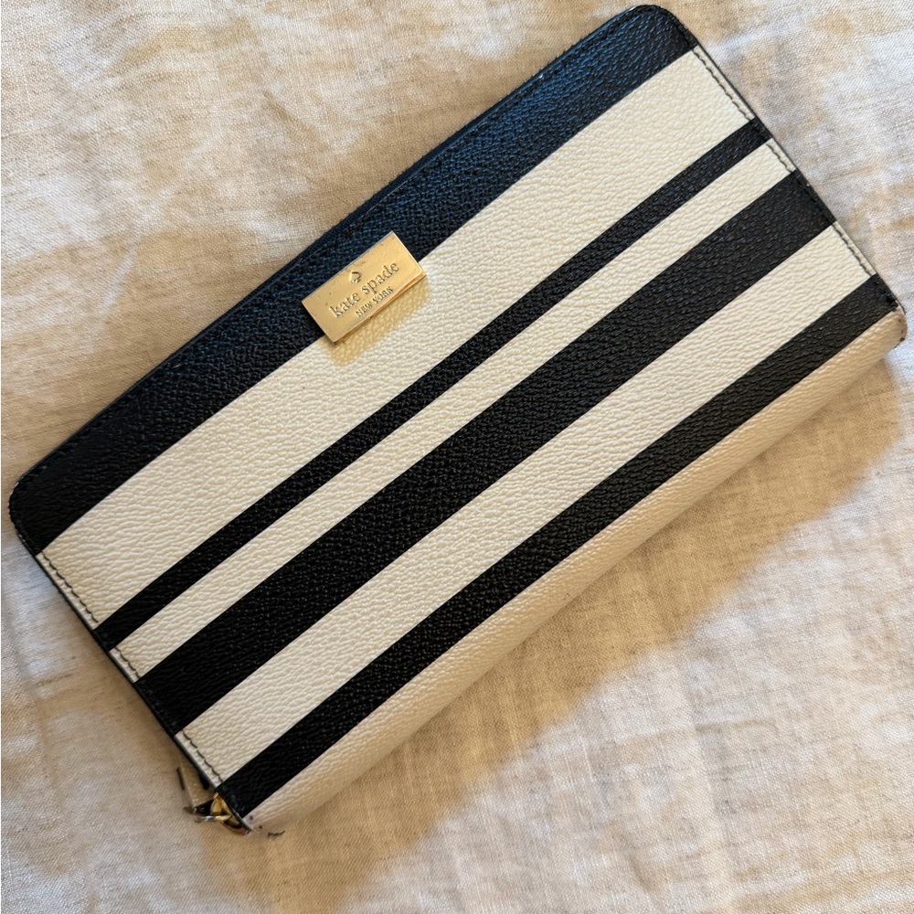 Kate Spade Black and Cream Striped Wallet